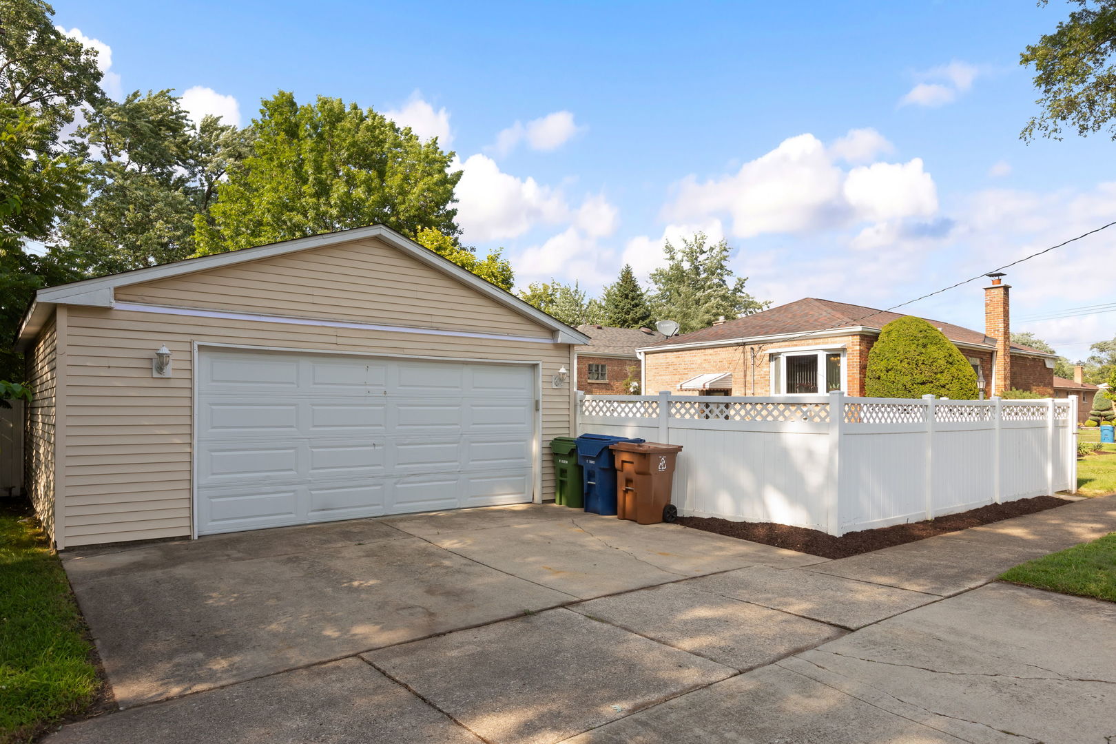 9542 Massasoit Avenue, Oak Lawn, IL 60453