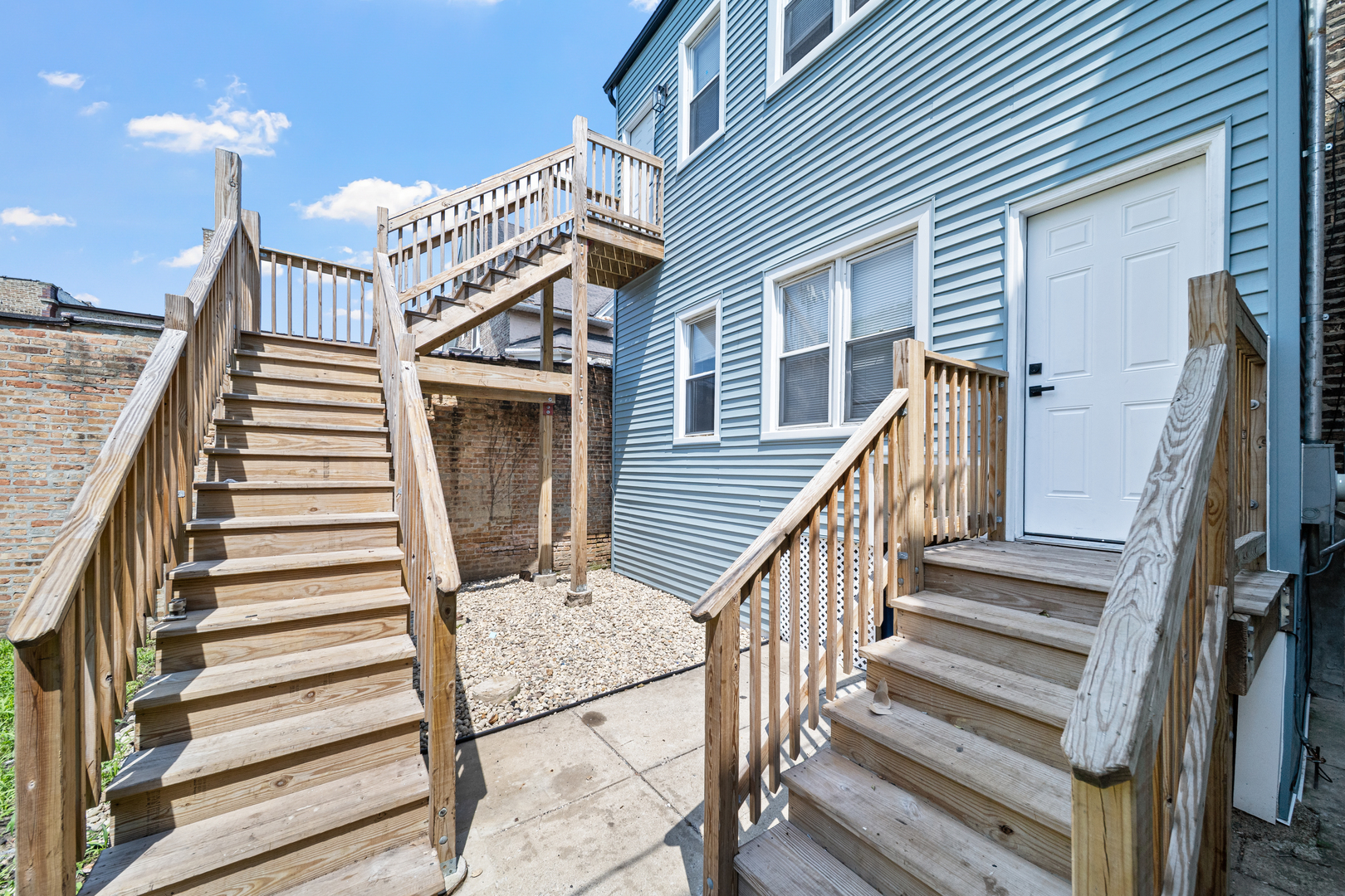6810 S WABASH Avenue, Chicago, IL 60637