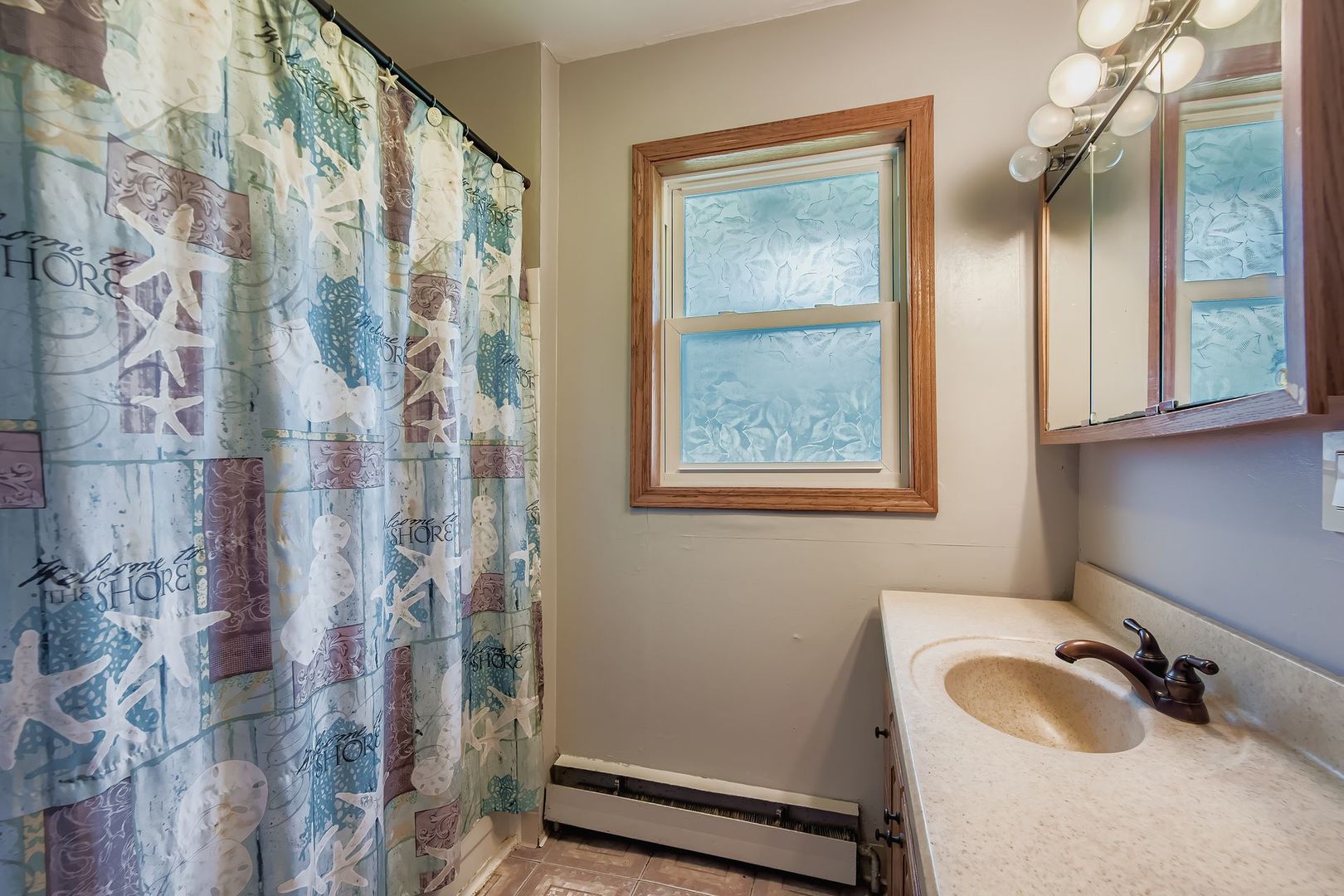 26066 W Oak Avenue, Antioch, IL 60002