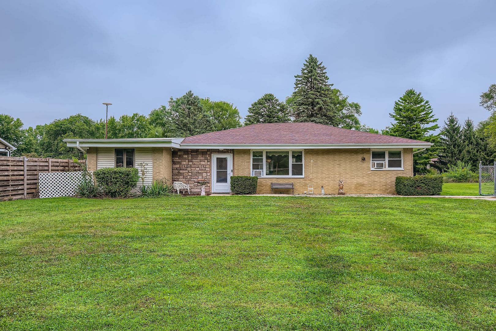 26066 W Oak Avenue, Antioch, IL 60002