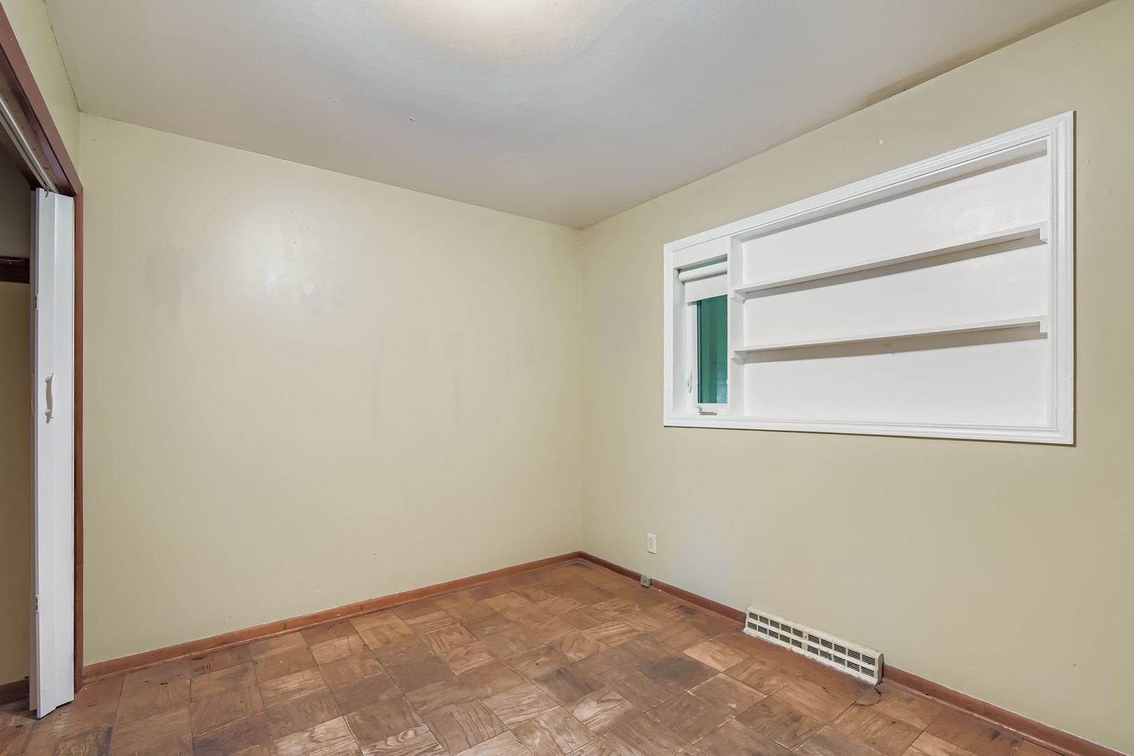 26066 W Oak Avenue, Antioch, IL 60002