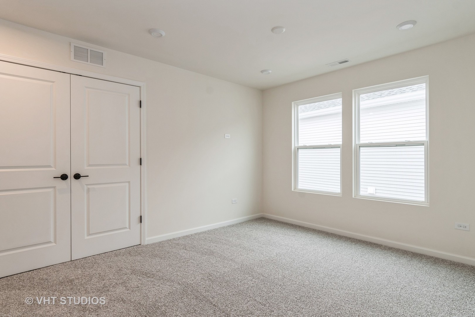 2244 QUARTET Road, Naperville, IL 60564