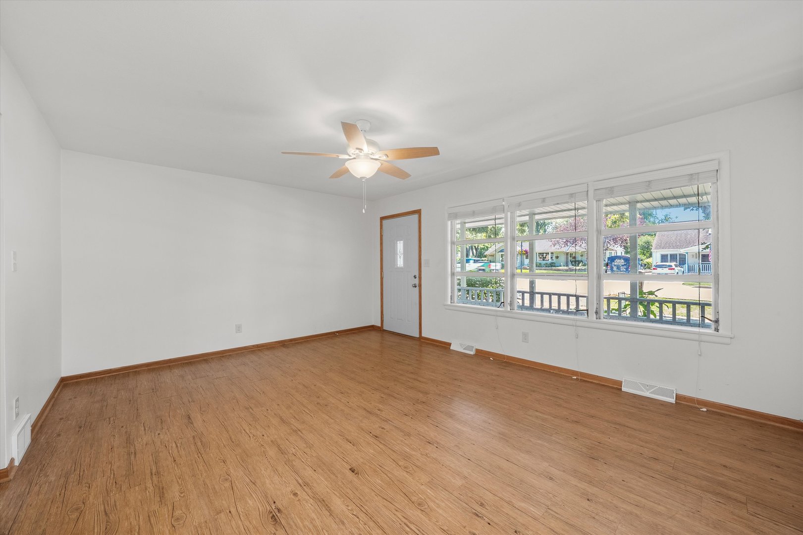 249 W Nebraska Street, Frankfort, IL 60423