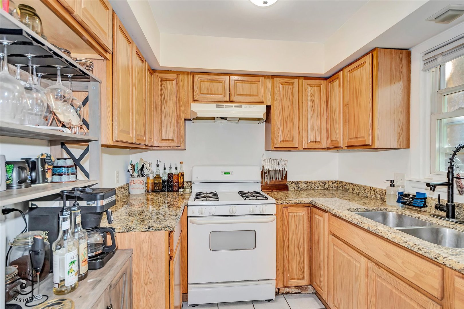 1935 S Hamilton Street, Lockport, IL 60441