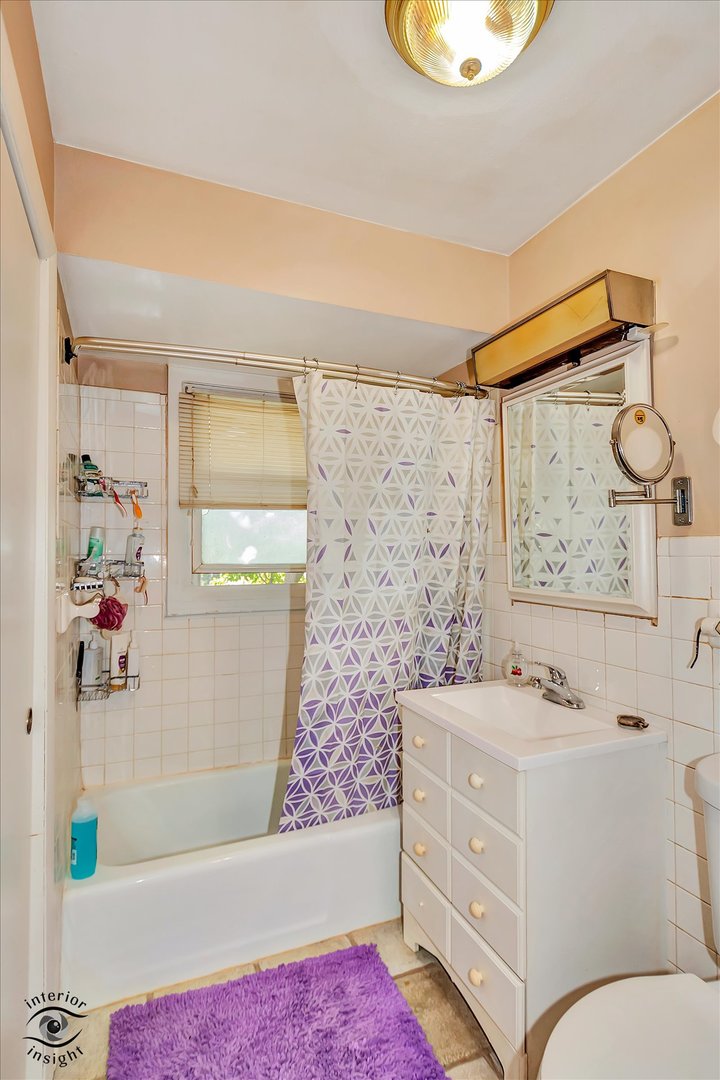 1935 S Hamilton Street, Lockport, IL 60441