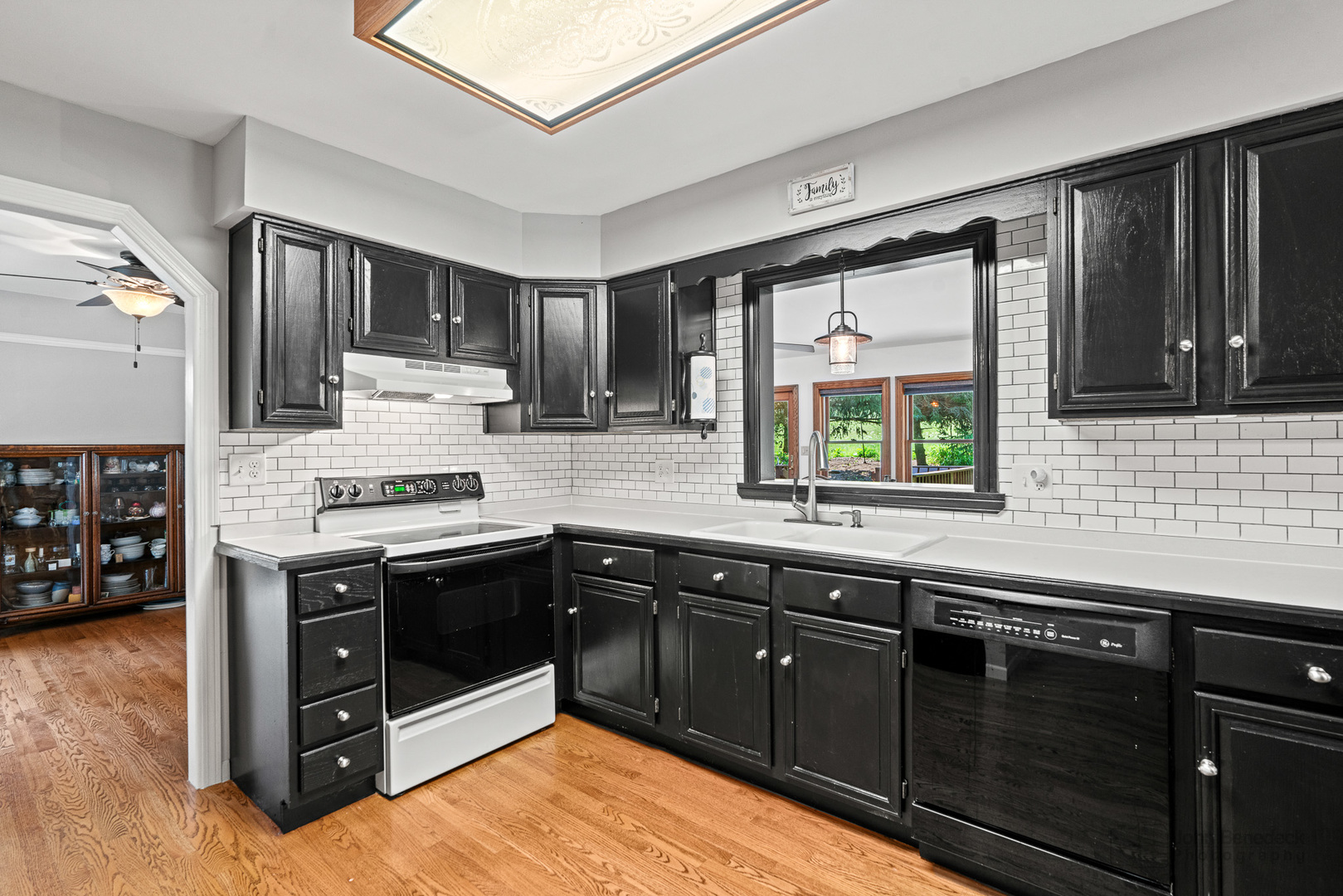35W225 Crescent Drive, Dundee, IL 60118