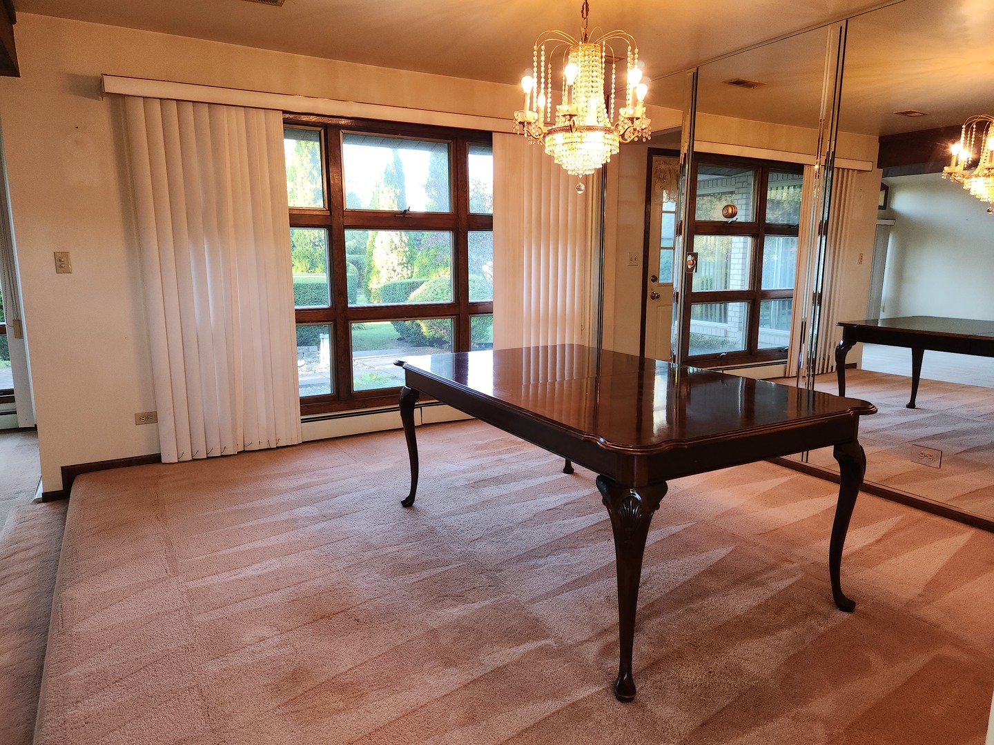 11382 W Leland Avenue, Beach Park, IL 60099