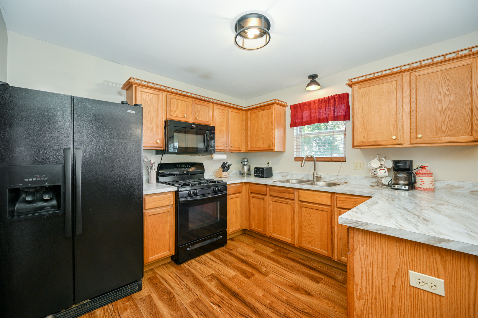 5805 Emerald Pointe Drive, Plainfield, IL 60586