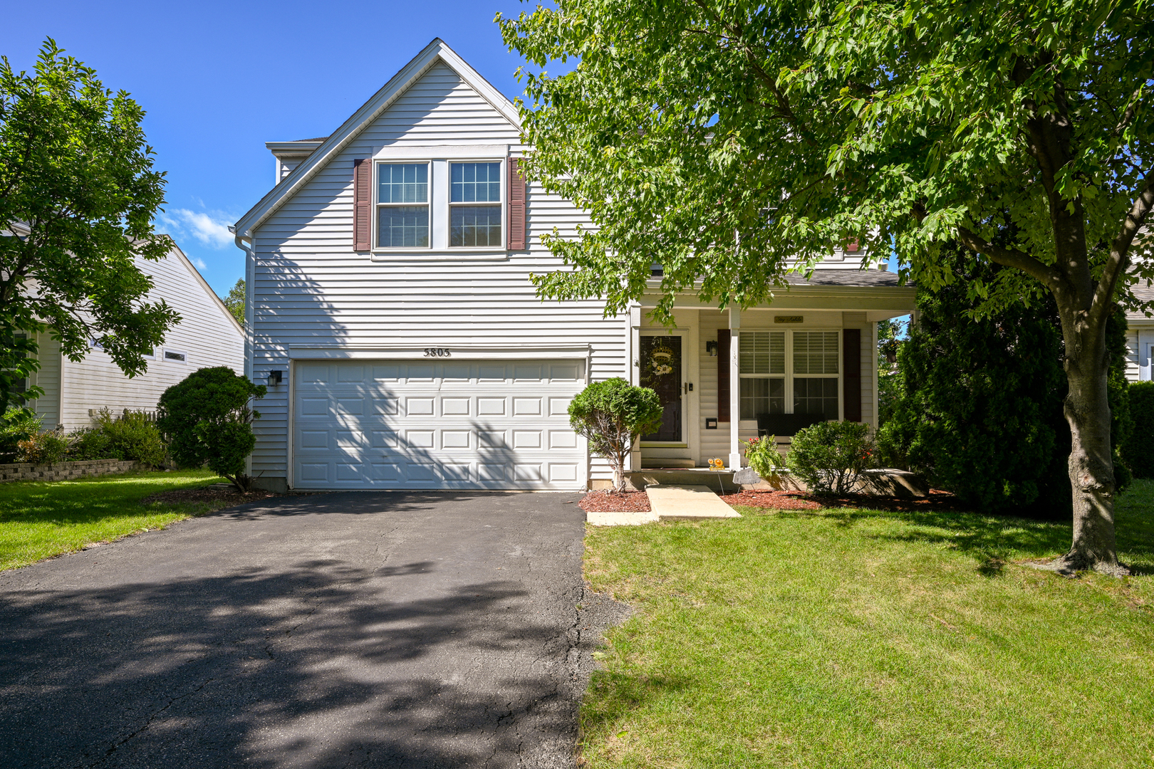 5805 Emerald Pointe Drive, Plainfield, IL 60586