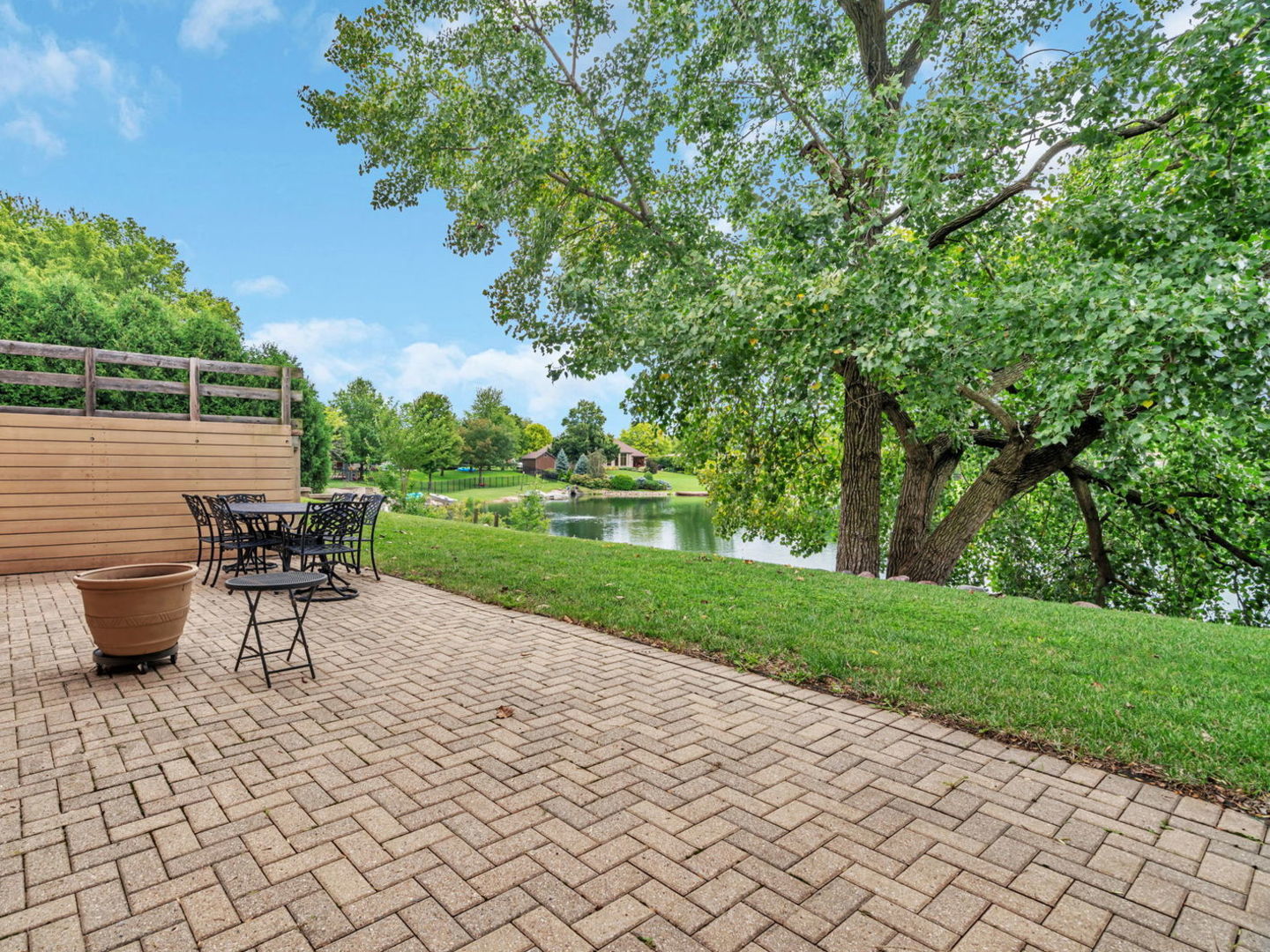 385 Twilight Drive, Morris, IL 60450