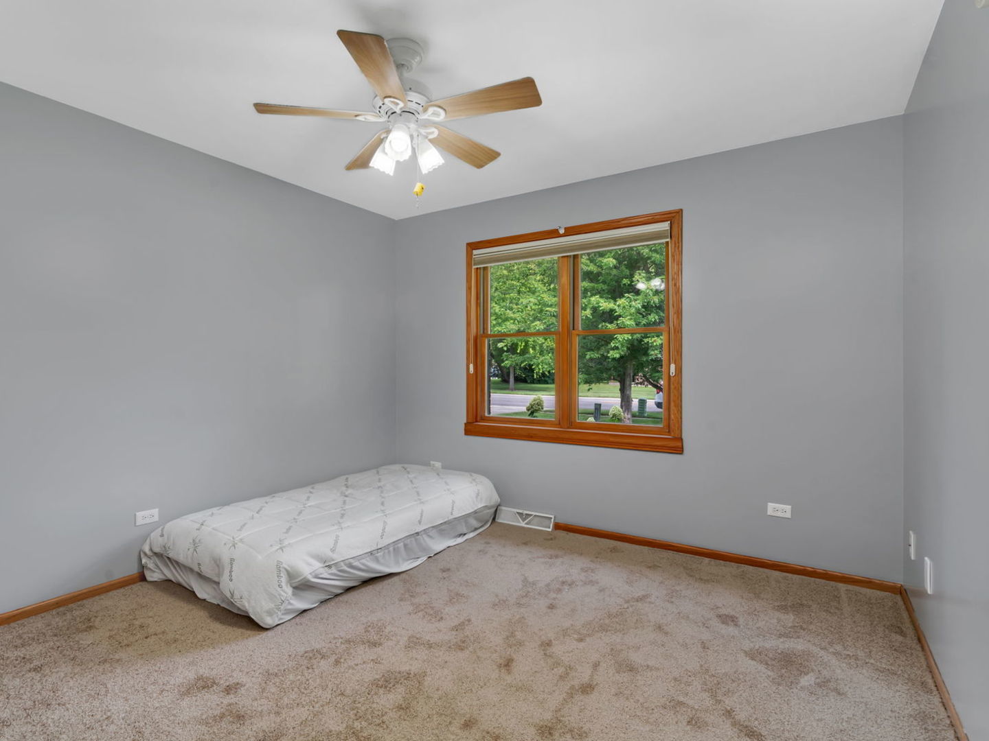 385 Twilight Drive, Morris, IL 60450