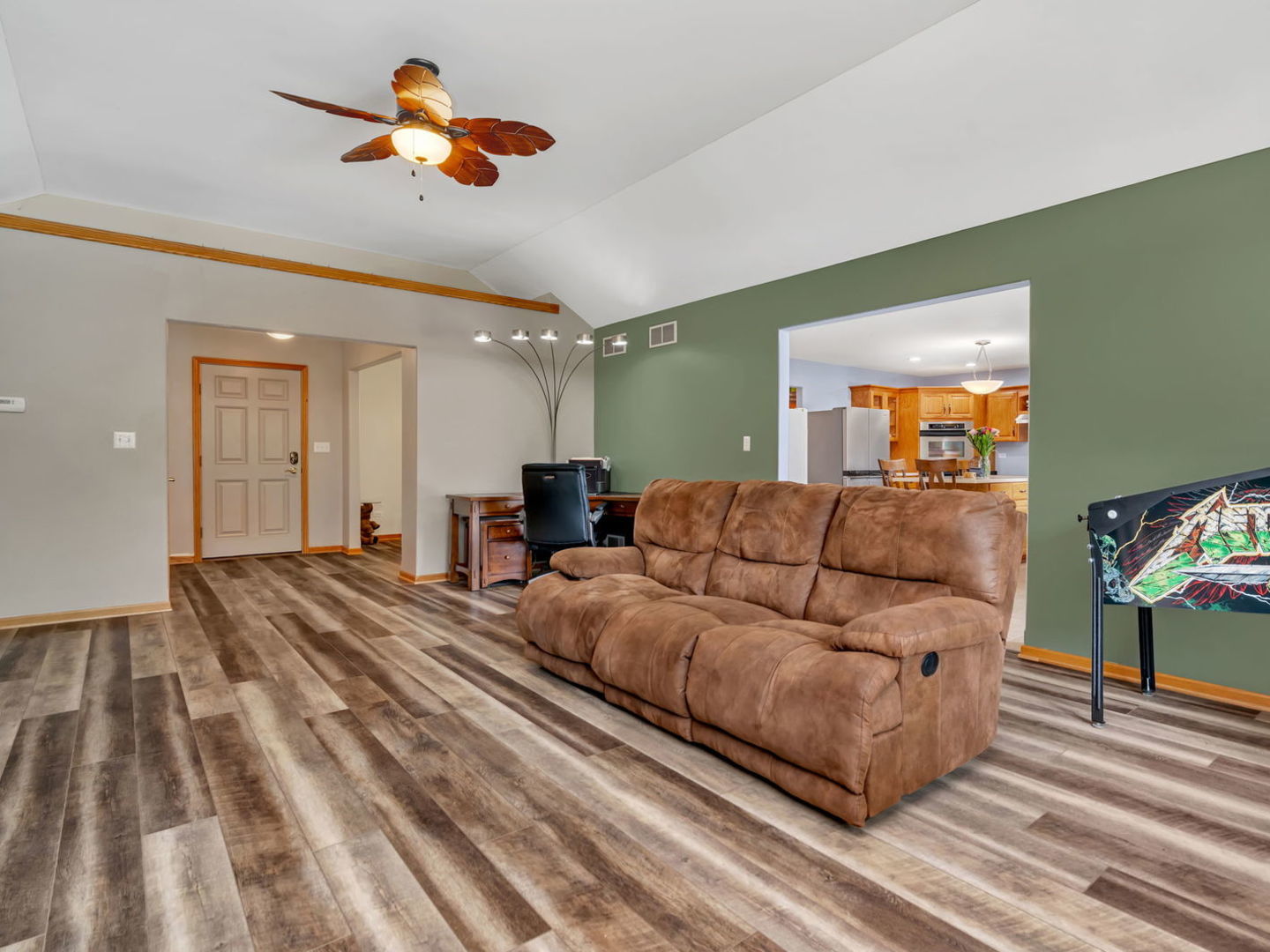 385 Twilight Drive, Morris, IL 60450