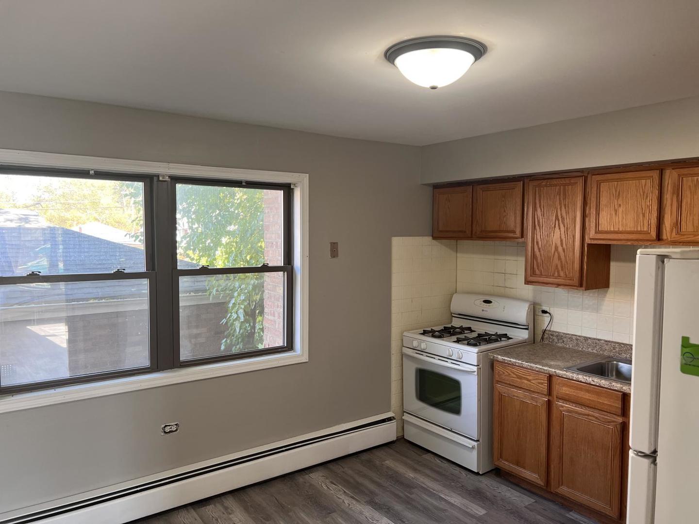 17915 Wentworth Avenue #2, Lansing, IL 60438