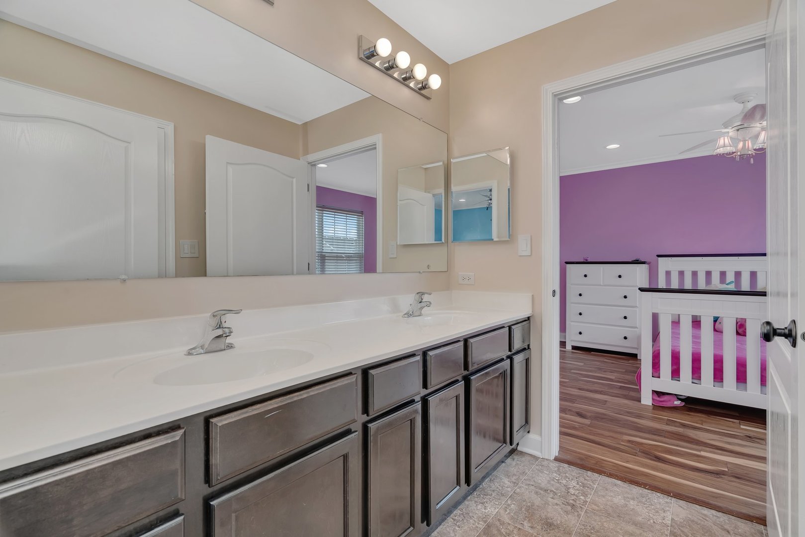1221 Winding Way, Bolingbrook, IL 60490