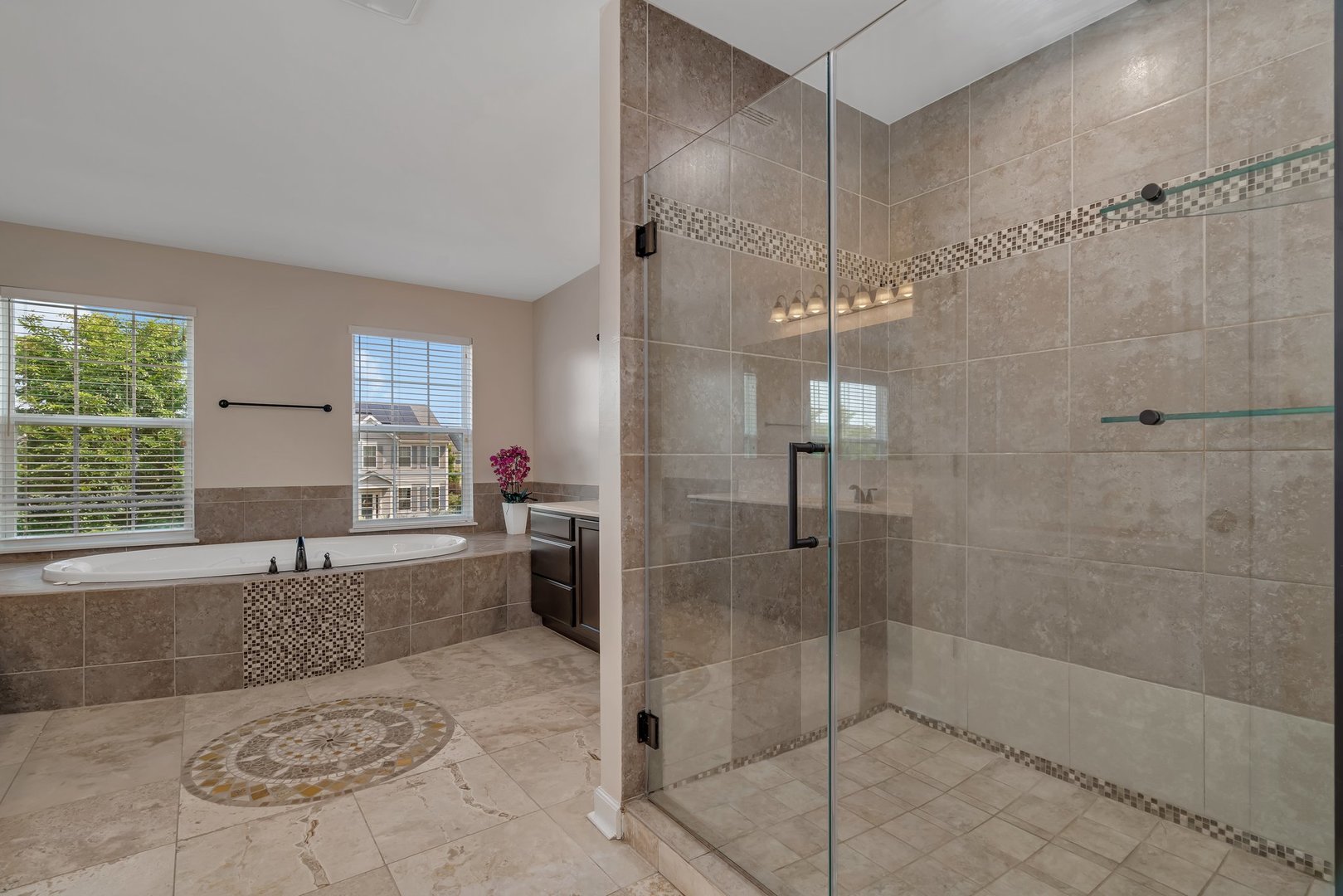 1221 Winding Way, Bolingbrook, IL 60490