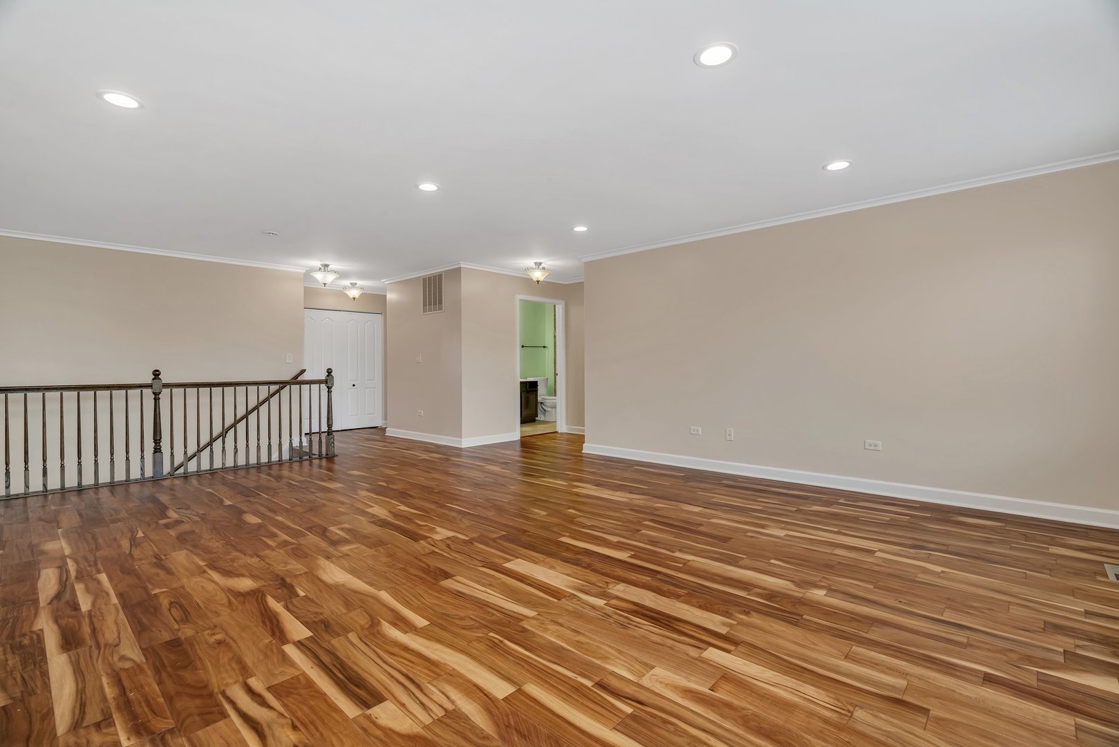 1221 Winding Way, Bolingbrook, IL 60490