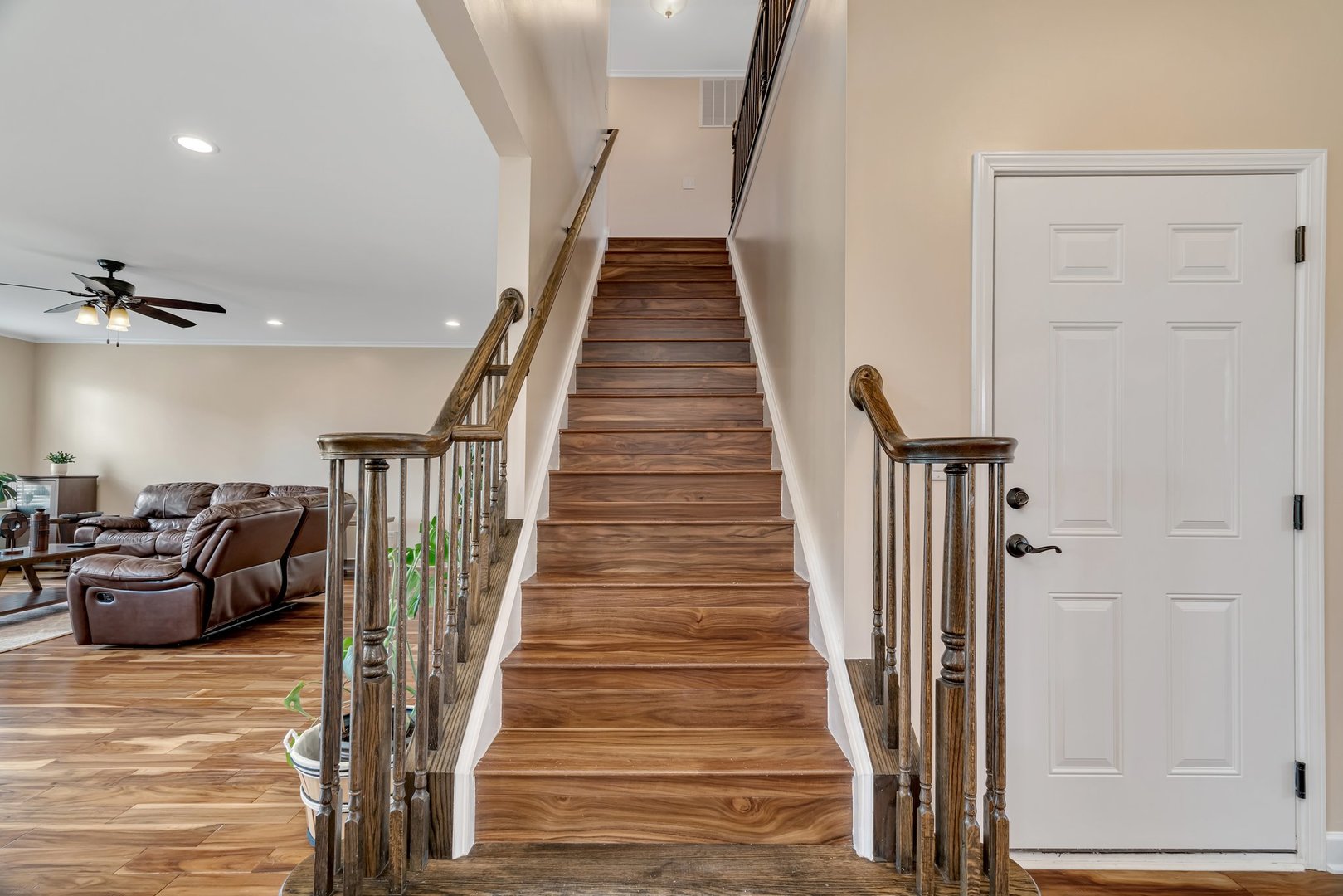 1221 Winding Way, Bolingbrook, IL 60490