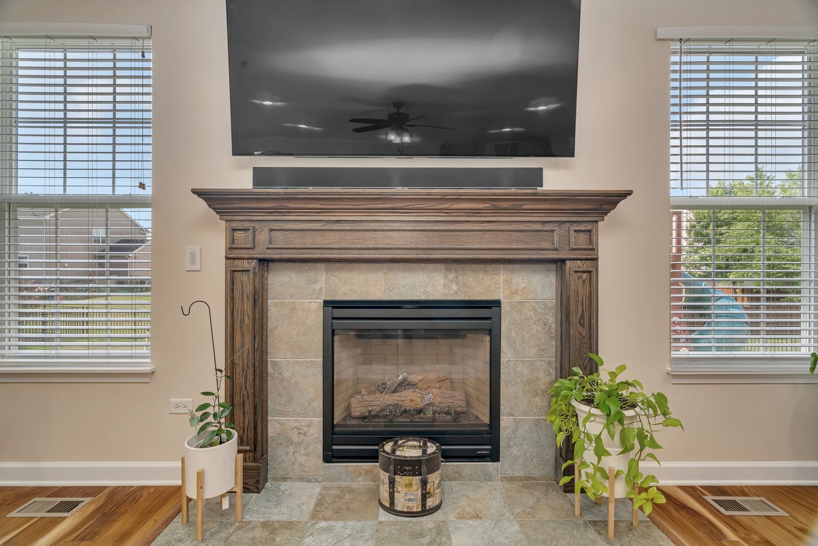 1221 Winding Way, Bolingbrook, IL 60490