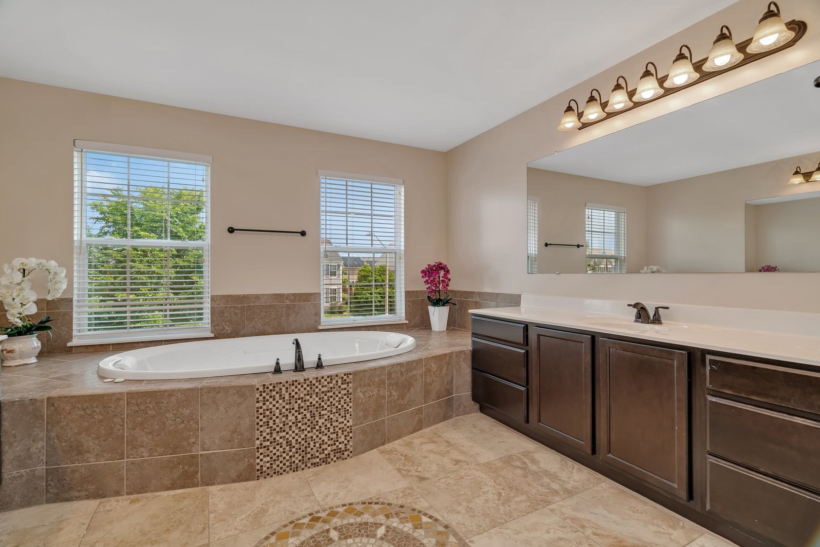 1221 Winding Way, Bolingbrook, IL 60490