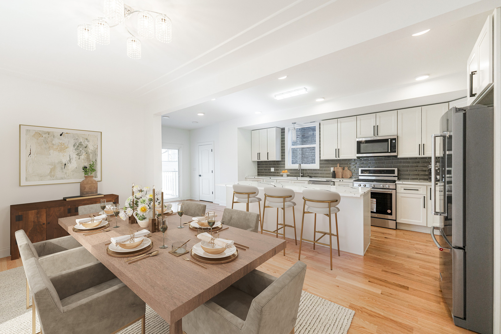 4134 W Roscoe Street, Chicago, IL 60641