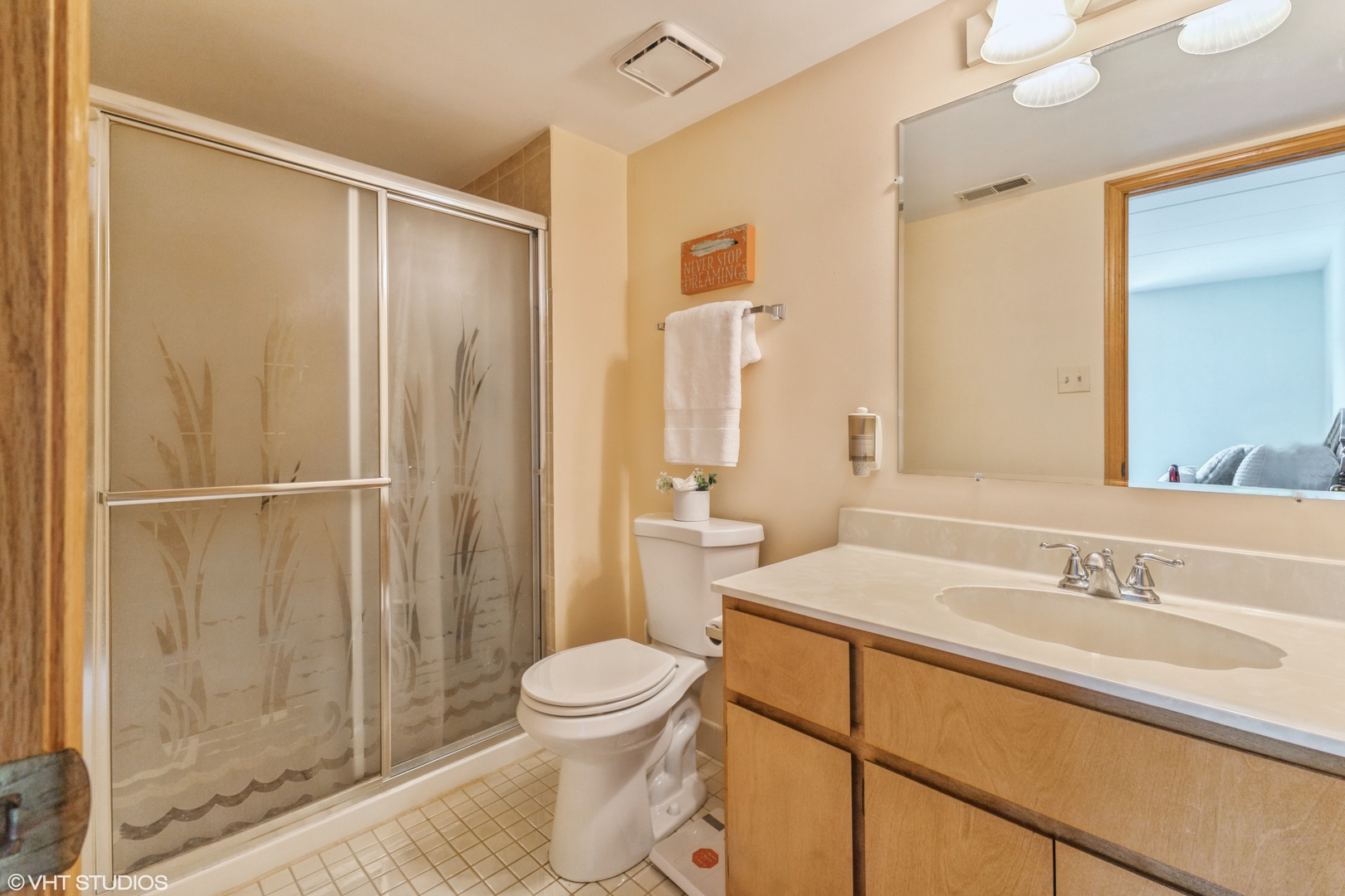 9133 Del Prado Drive #1S, Palos Hills, IL 60465