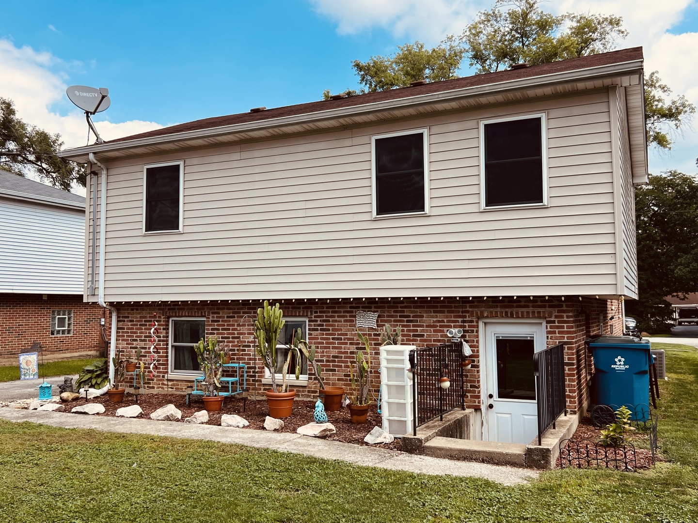 14624 Kolmar Avenue, Midlothian, IL 60445