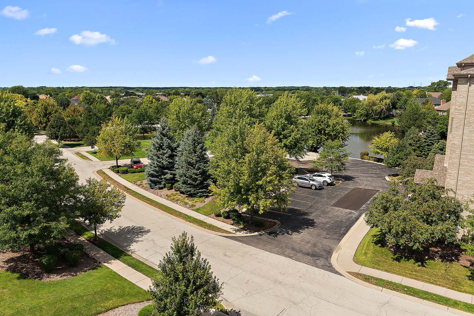 11111 Waters Edge Drive #4B, Orland Park, IL 60467