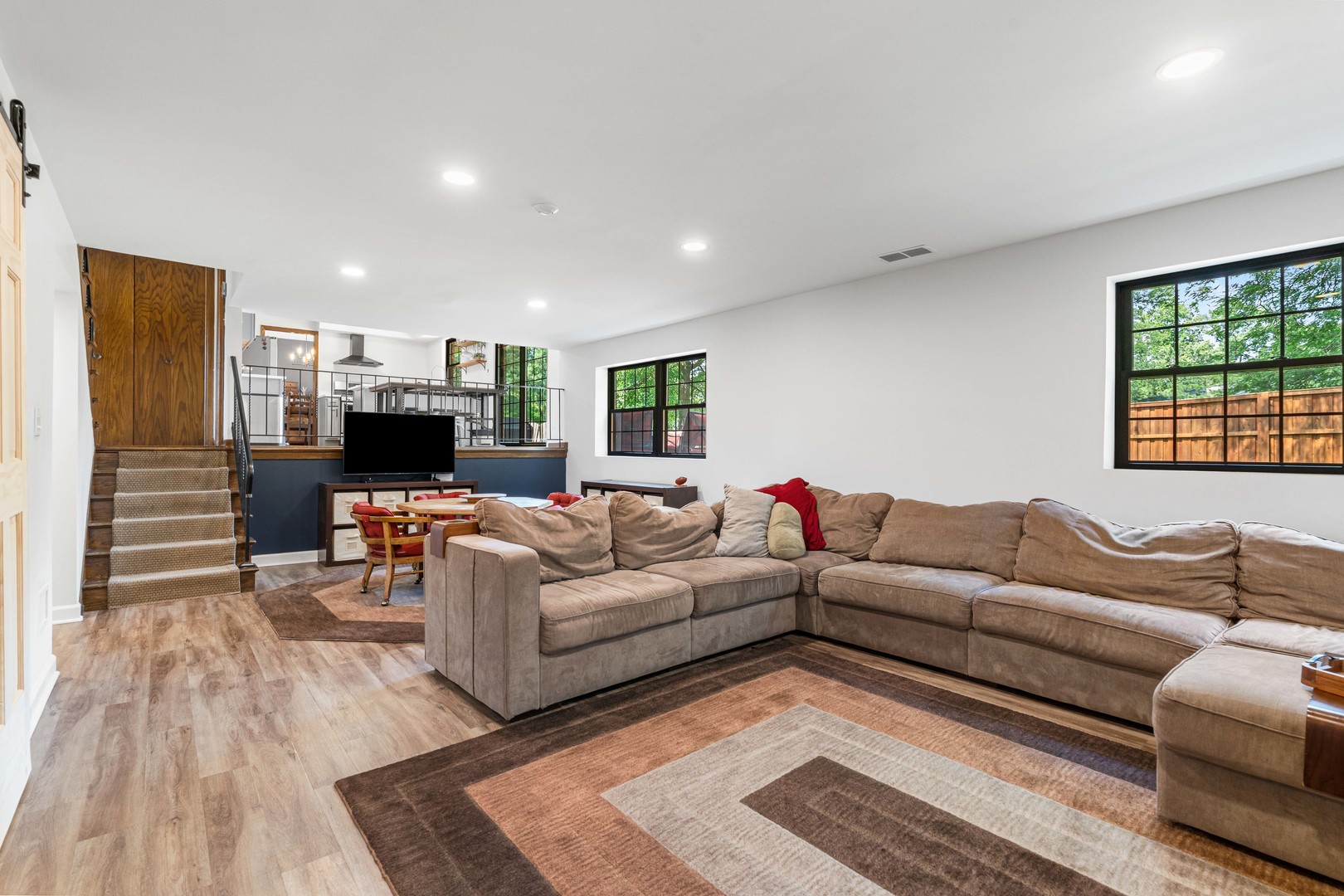 8020 Arrow Lane, Darien, IL 60561