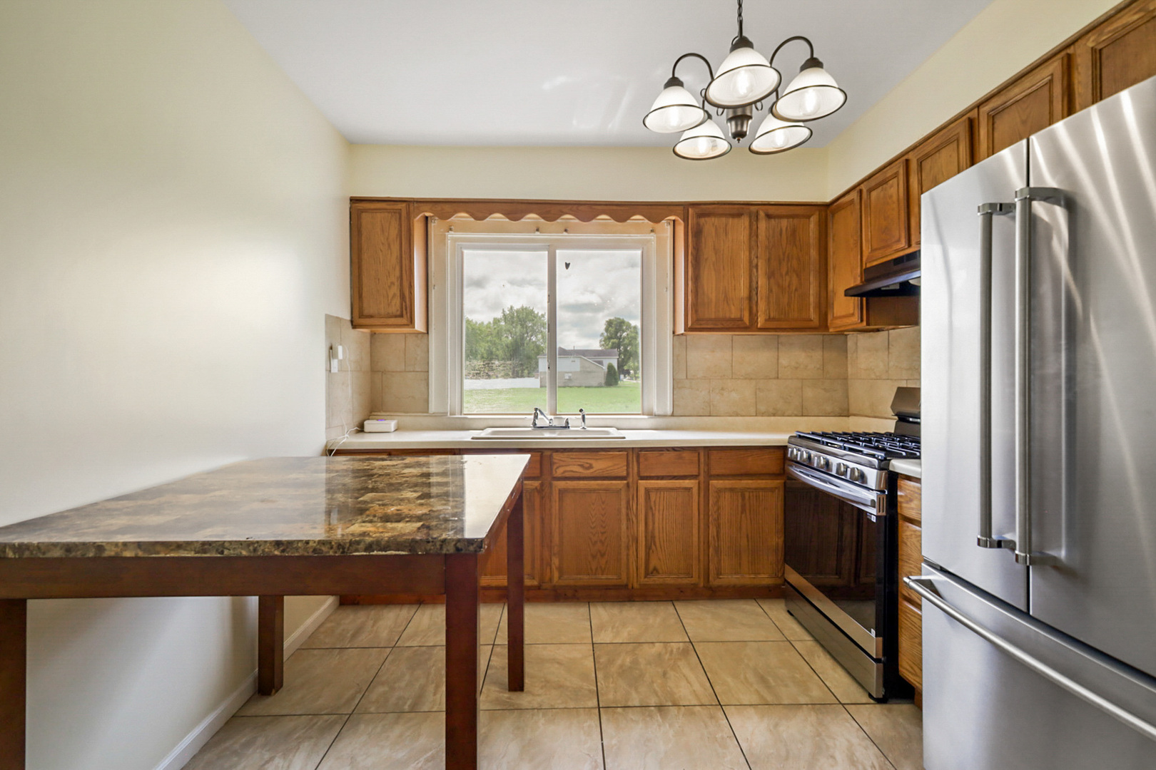 15917 Page Avenue, Harvey, IL 60426