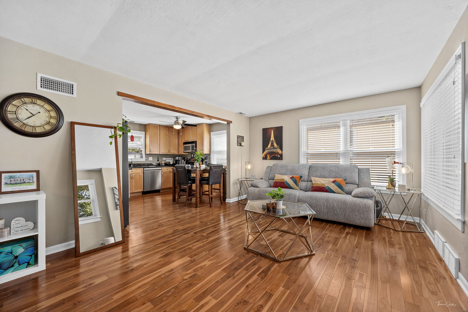 639 S Oakland Avenue, Villa Park, IL 60181