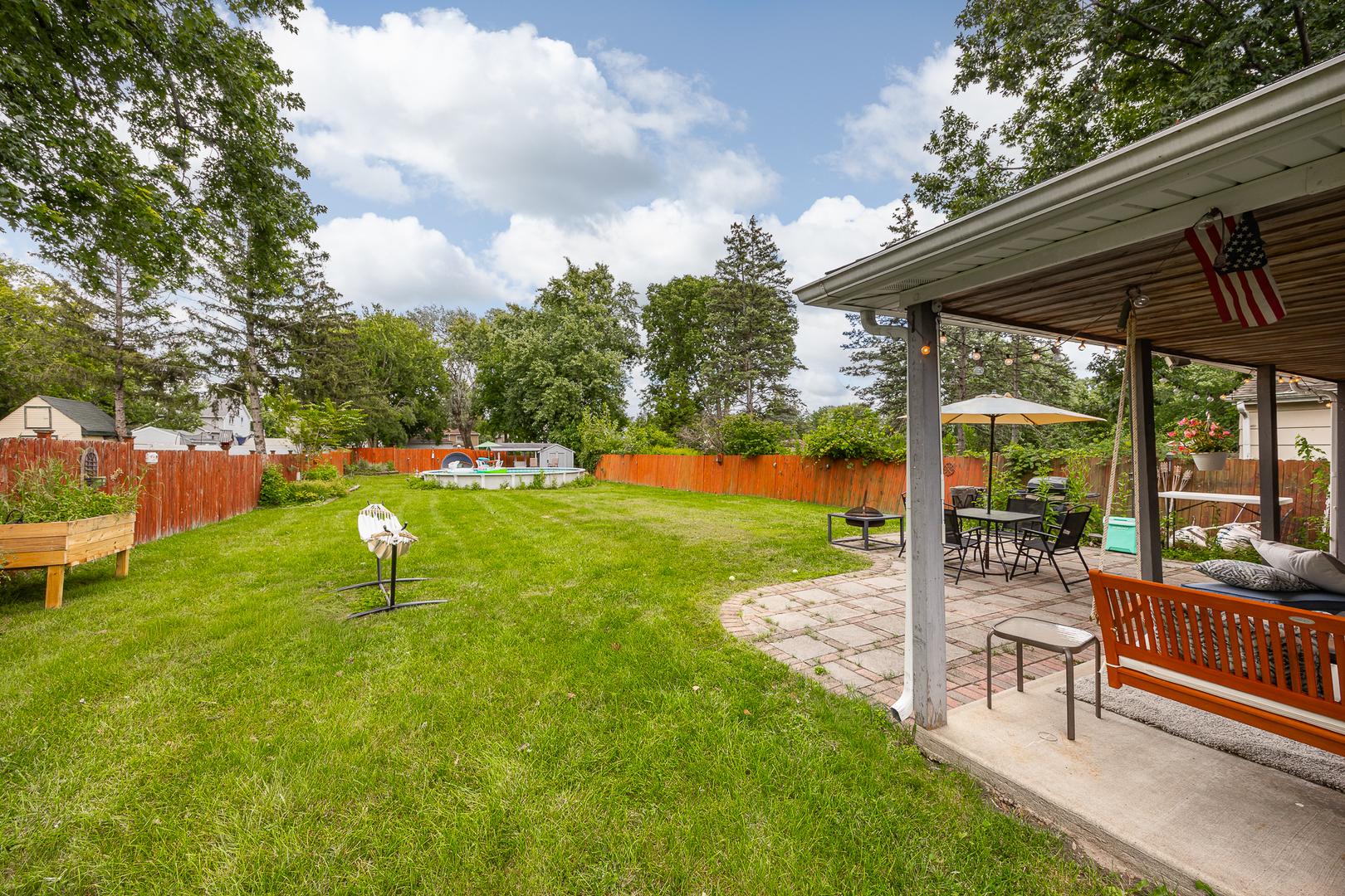 639 S Oakland Avenue, Villa Park, IL 60181
