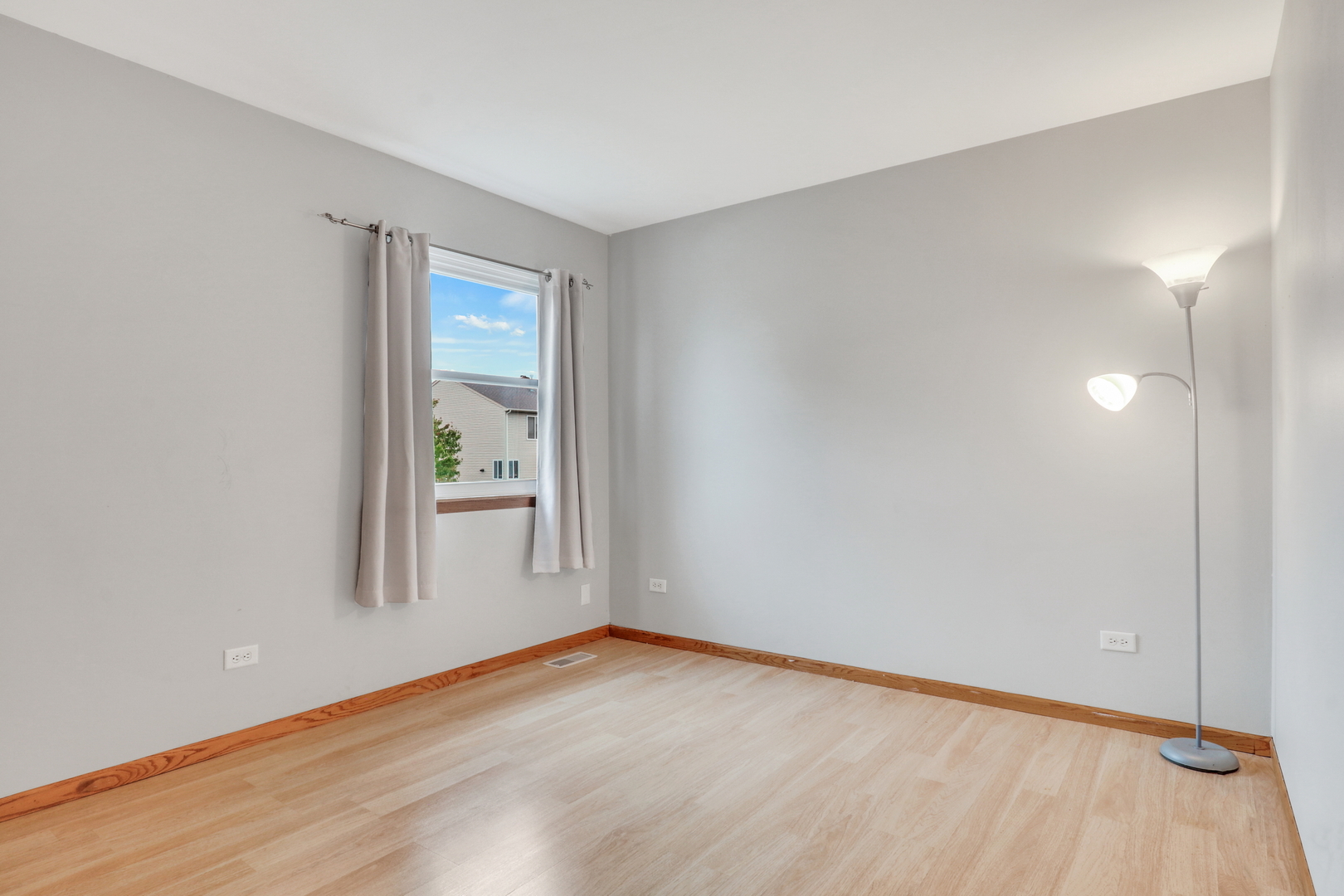 13155 W Yorkshire Lane, Beach Park, IL 60083