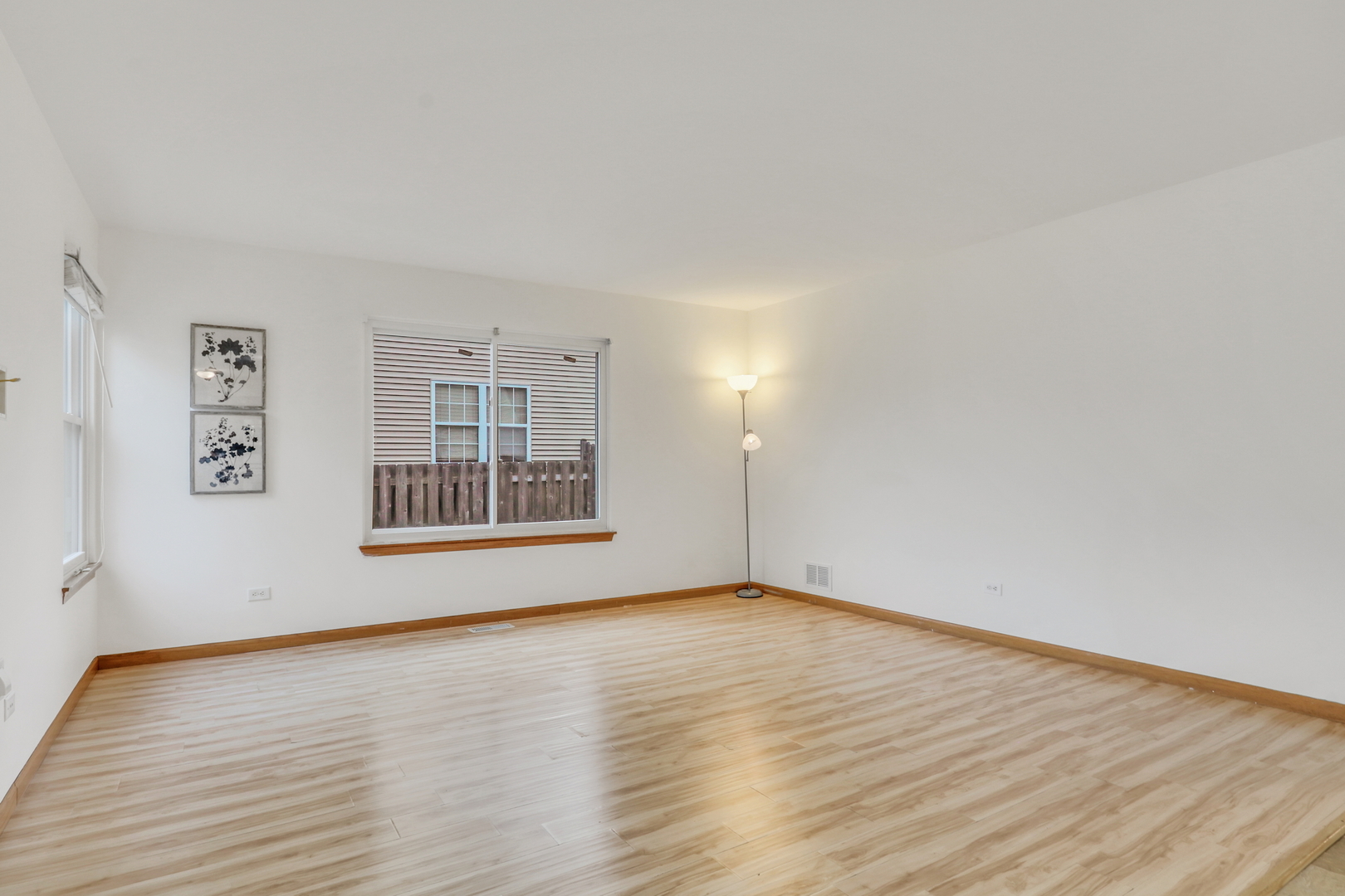 13155 W Yorkshire Lane, Beach Park, IL 60083