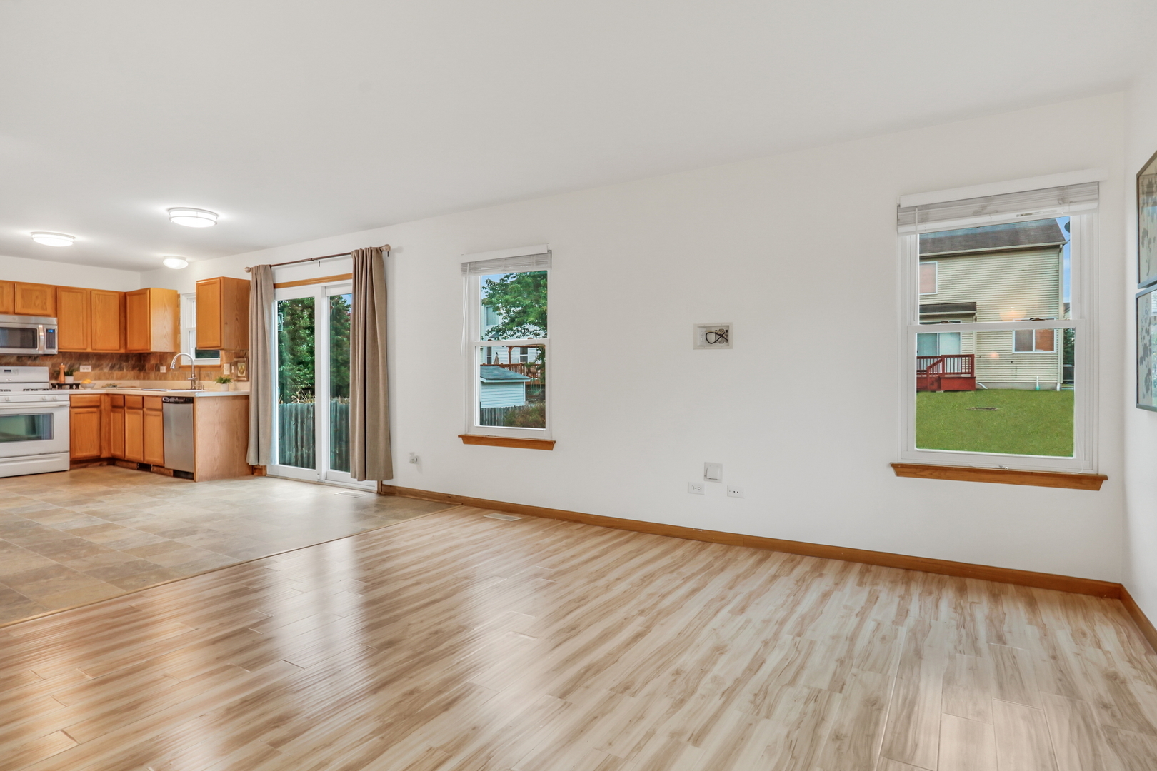 13155 W Yorkshire Lane, Beach Park, IL 60083