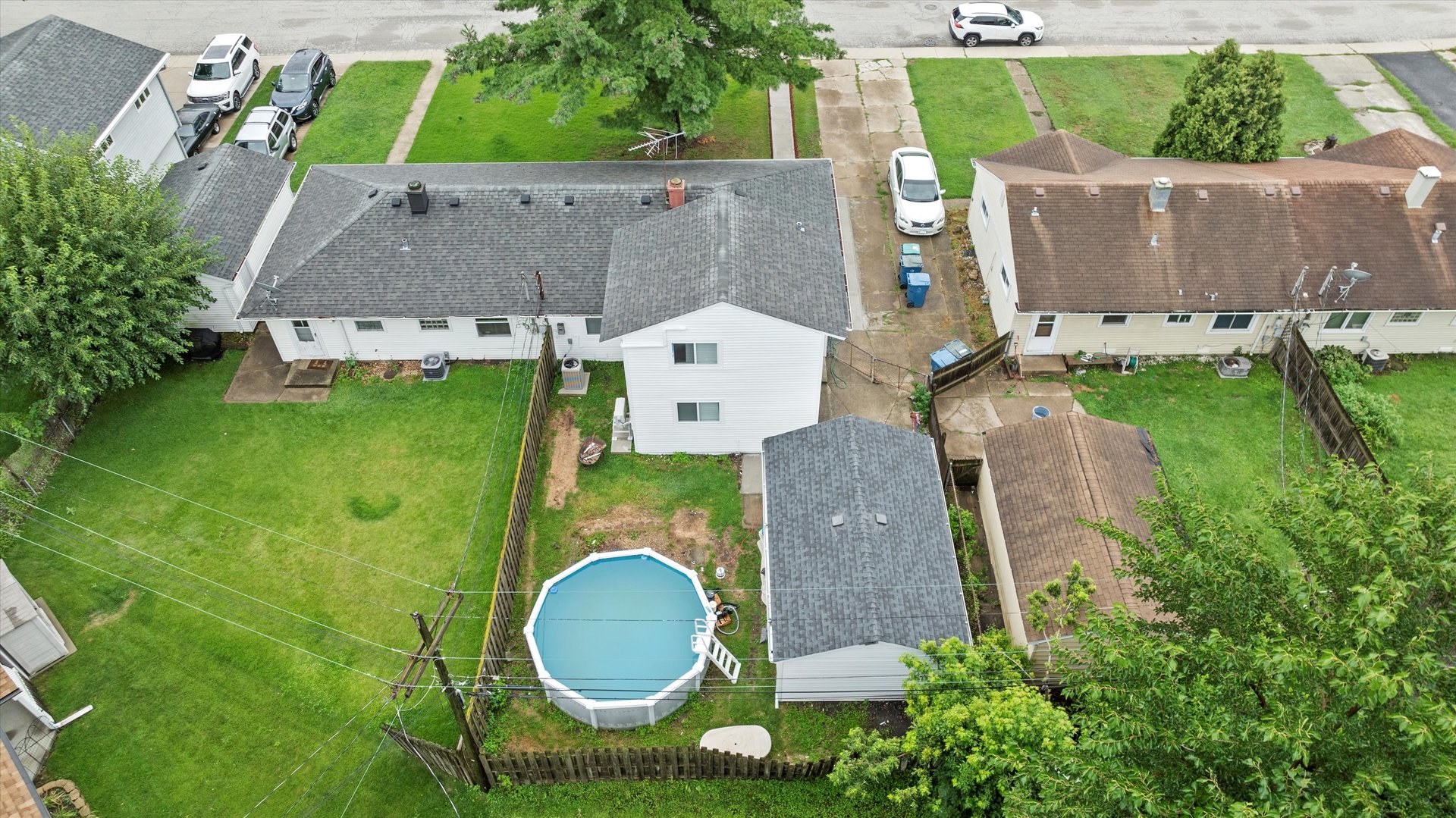 4608 W 90th Place, Hometown, IL 60456