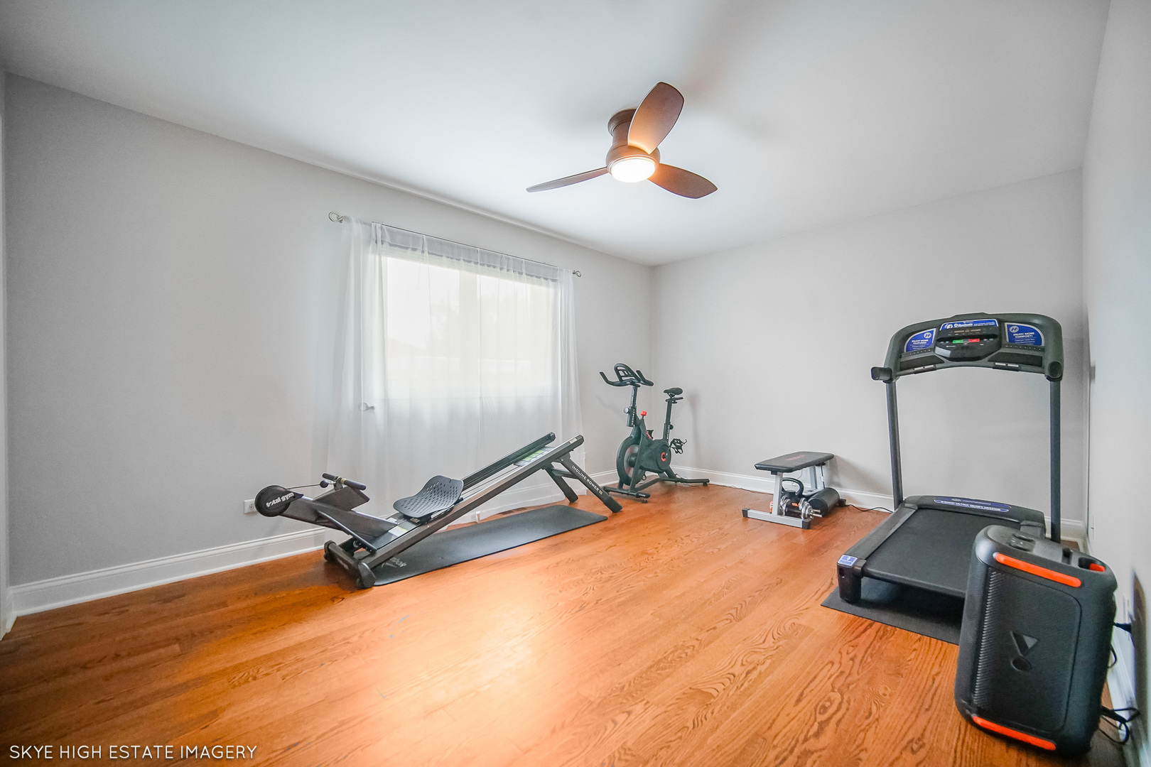 905 N Glenmore Street, Lockport, IL 60441