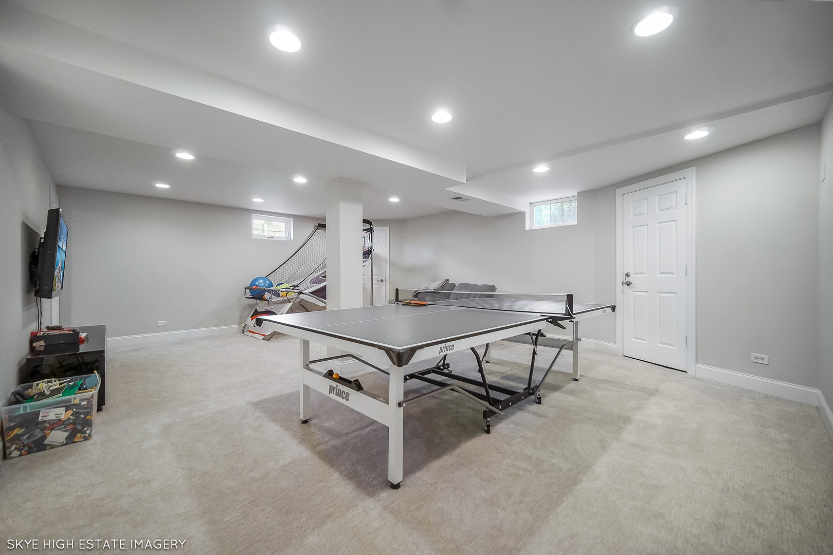 905 N Glenmore Street, Lockport, IL 60441