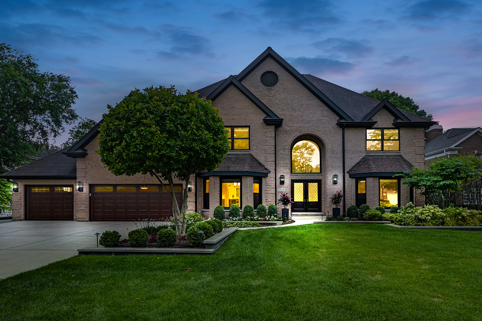 1813 Kelly Court, Darien, IL 60561