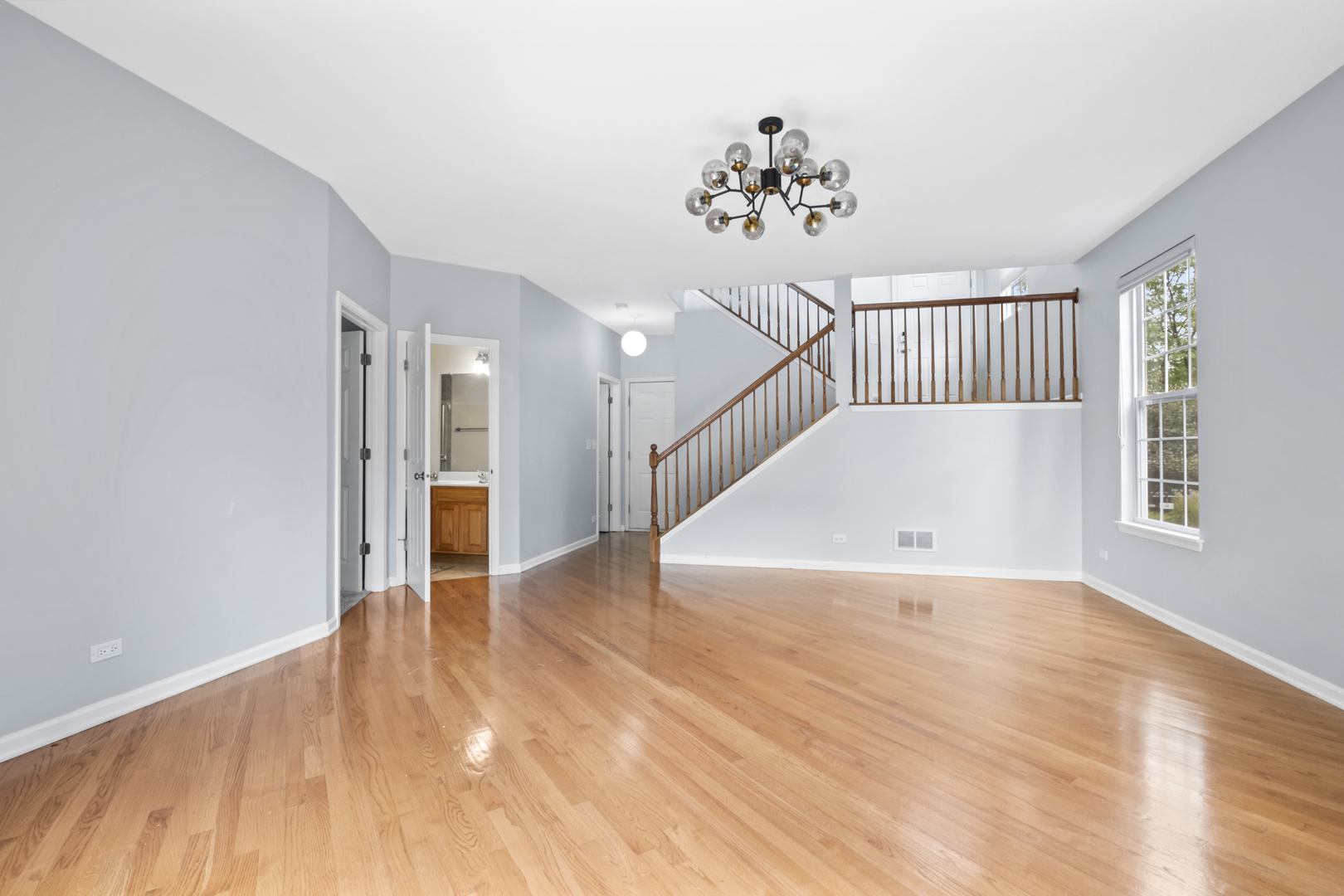 151 Fountain Grass Circle, Bartlett, IL 60103
