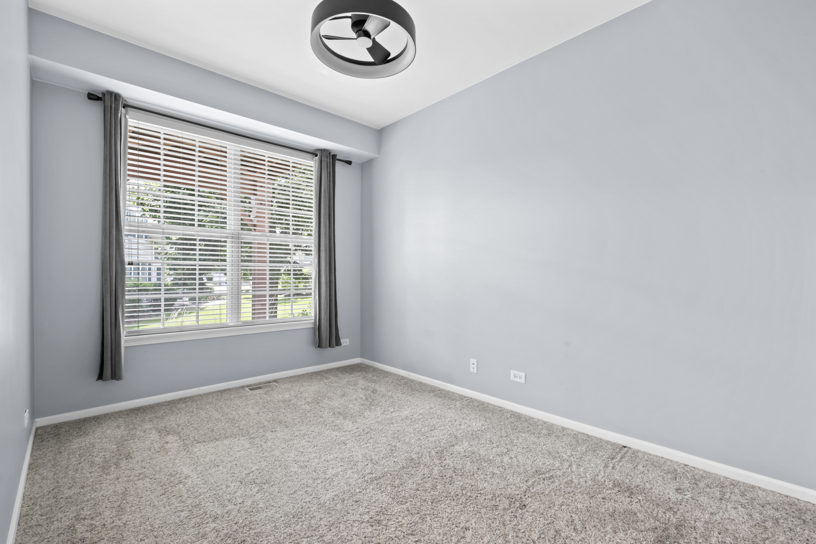 151 Fountain Grass Circle, Bartlett, IL 60103