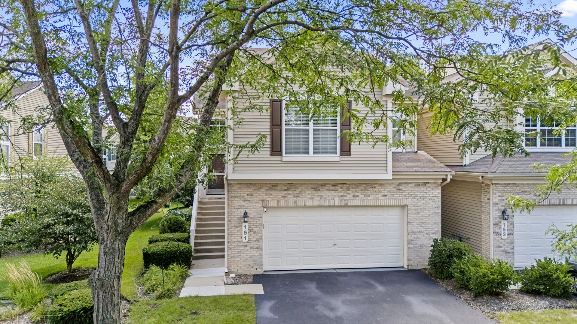 151 Fountain Grass Circle, Bartlett, IL 60103