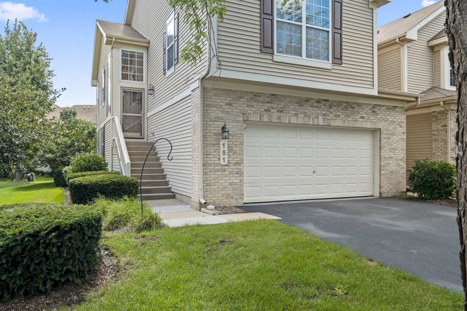 151 Fountain Grass Circle, Bartlett, IL 60103