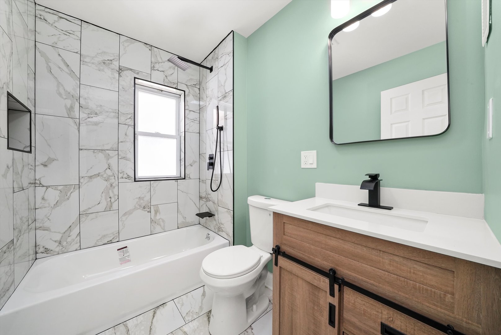 10436 S Eberhart Avenue, Chicago, IL 60628