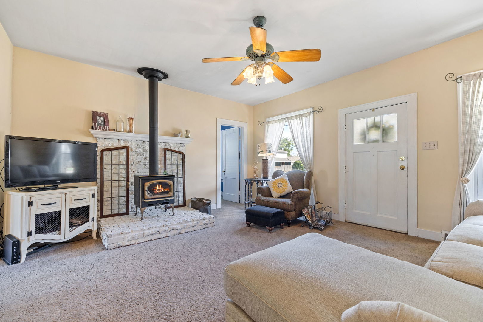 349 E Main Street, Braidwood, IL 60408