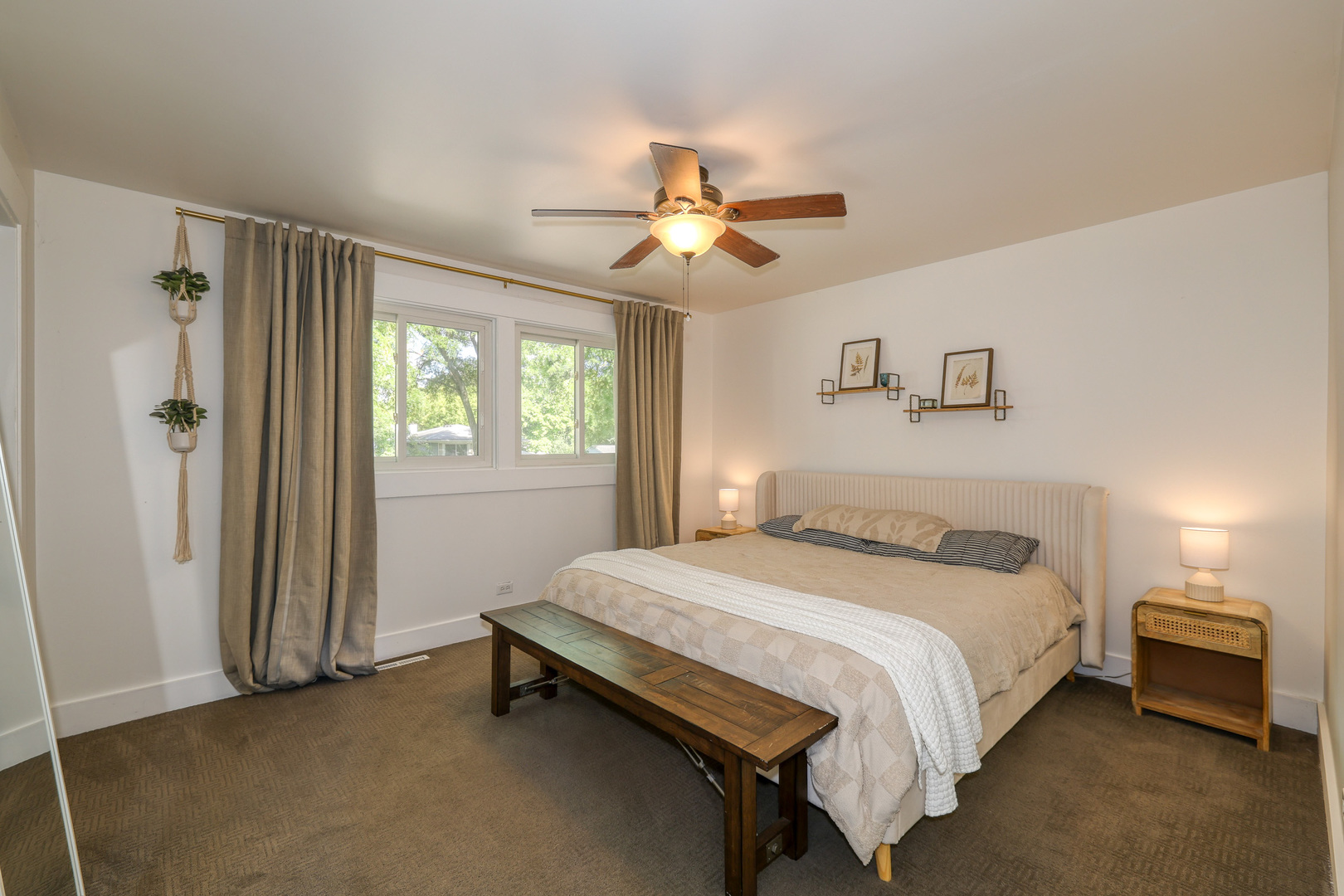 1609 Forrest Boulevard, St. Charles, IL 60174
