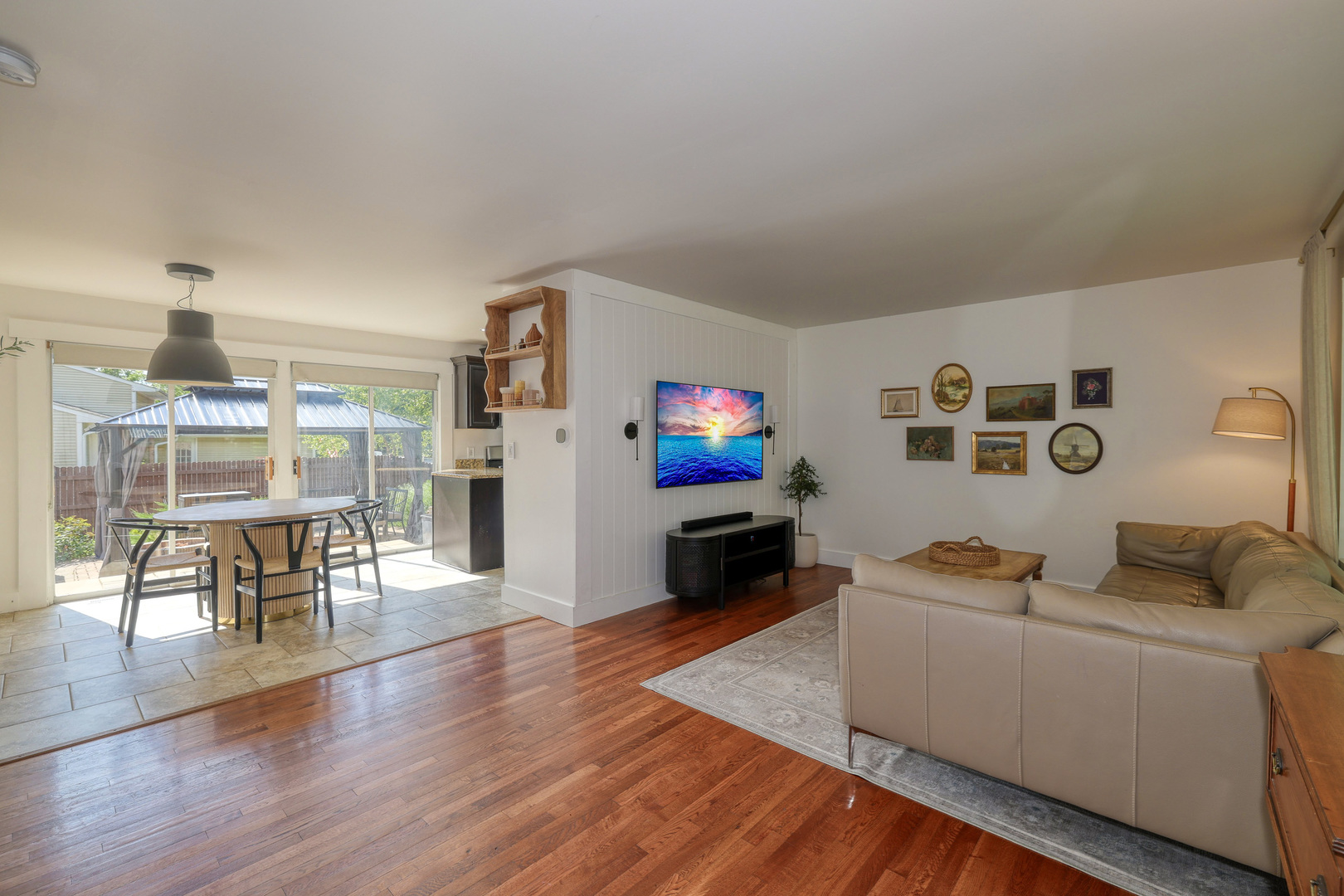 1609 Forrest Boulevard, St. Charles, IL 60174