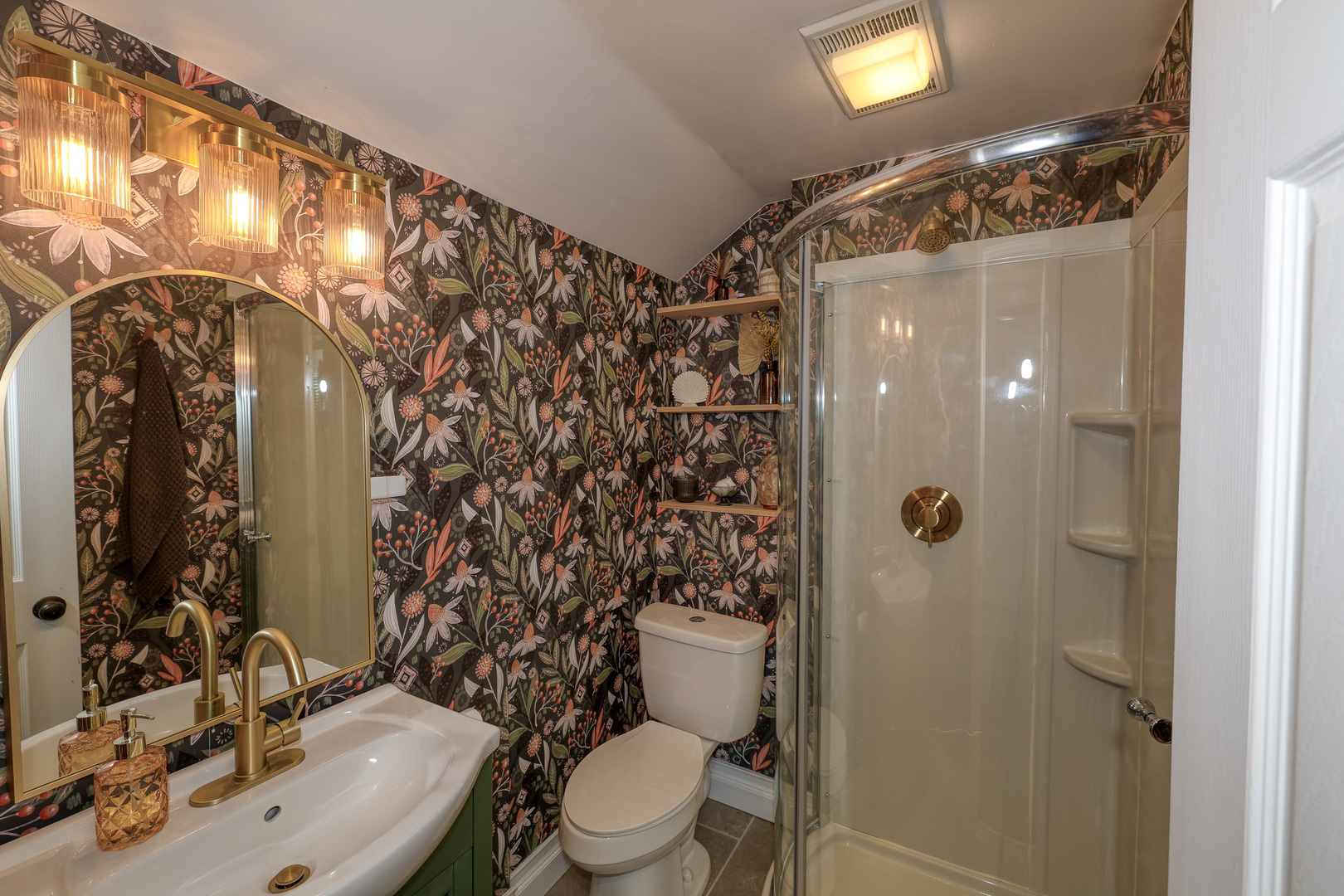 1609 Forrest Boulevard, St. Charles, IL 60174