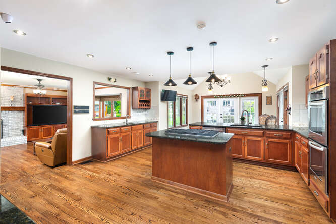 3564 Monarch Circle, Naperville, IL 60564