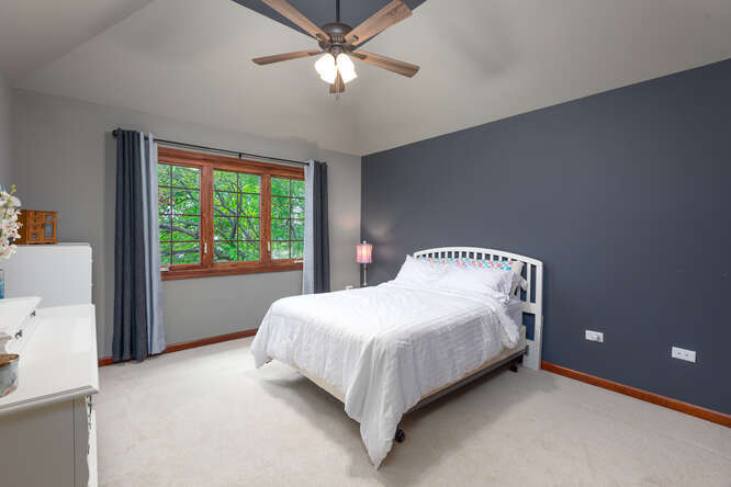 3564 Monarch Circle, Naperville, IL 60564