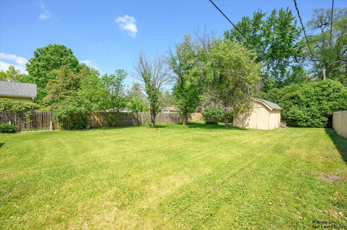 215 S Forest Avenue, Palatine, IL 60074